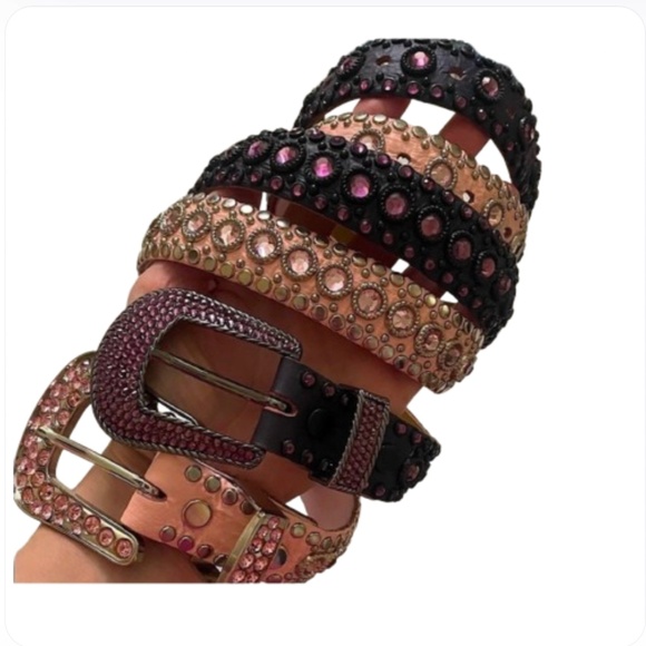 2 Kippy's Pink and Black Studded Belts Real genuine leather size 30 Small - Picture 1 of 17